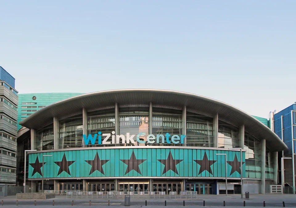 Fachada del Movistar Arena de Madrid, recinto de Yandel Sinfónico